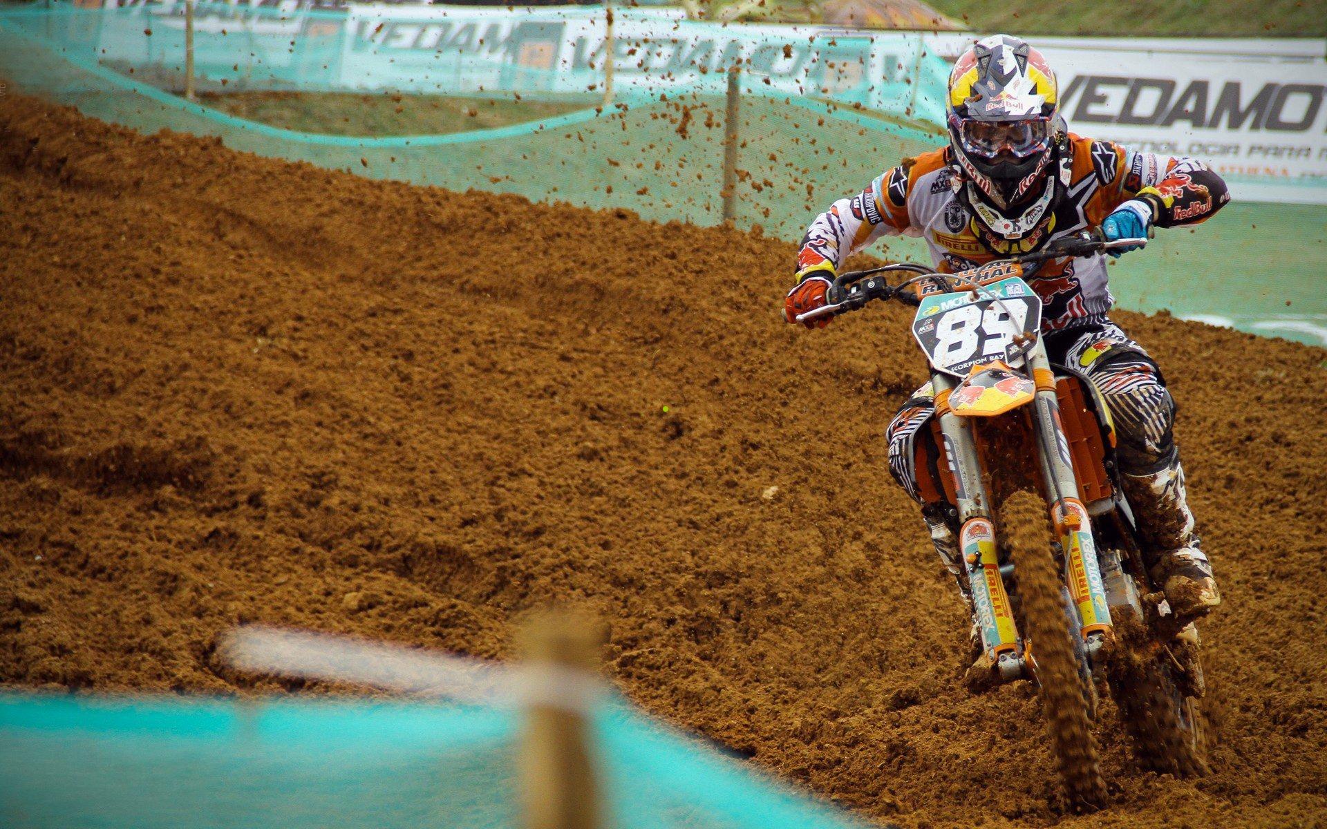 Rekkles凯南惊天逆转，FNC压哨晋级季后赛终迎曙光