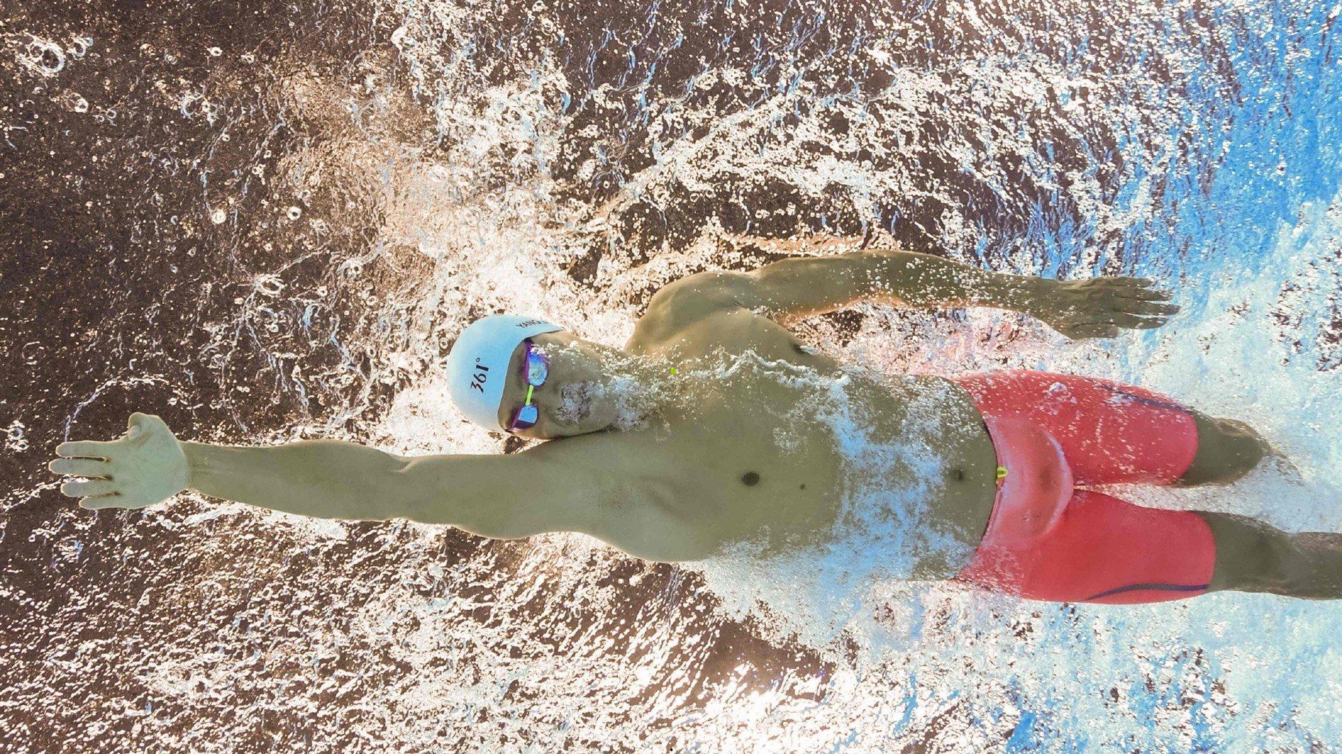 中日足球终极对决今夜23时开战，李铁赛前扬言视作决赛拼搏